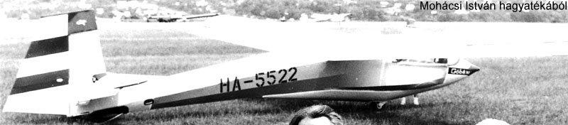 Kép a HA-5522 lajstromú gépről.