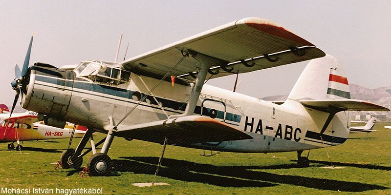 Kép a HA-ABC lajstromú gépről.