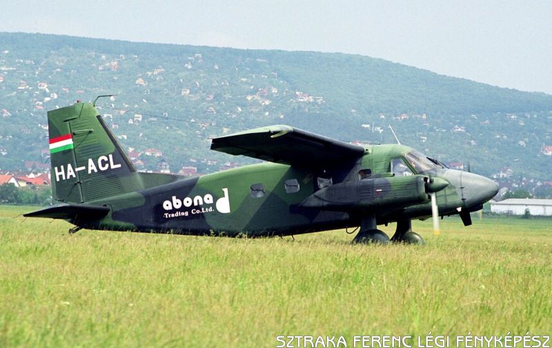 Kép a HA-ACL lajstromú gépről.