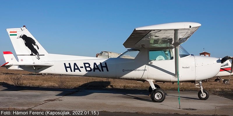 Kép a HA-BAH lajstromú gépről.