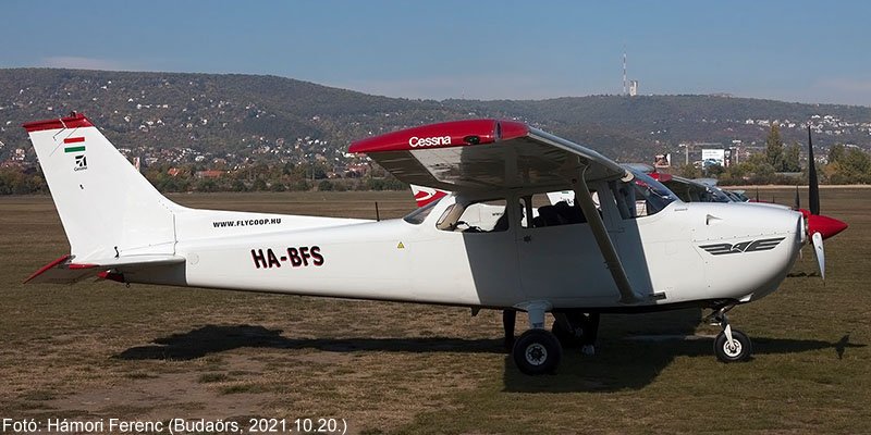 Kép a HA-BFS lajstromú gépről.