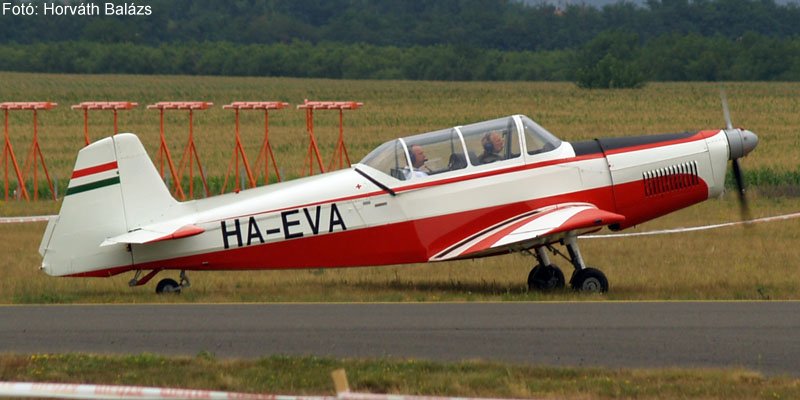 Kép a HA-EVA lajstromú gépről.