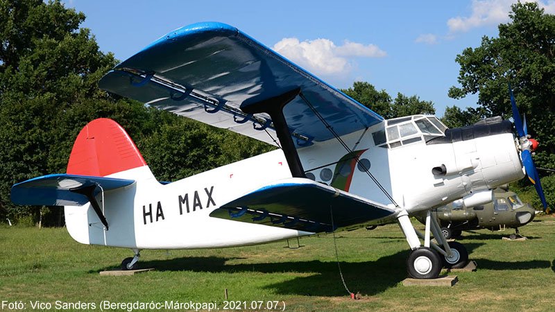 Kép a HA-MAX (2) lajstromú gépről.