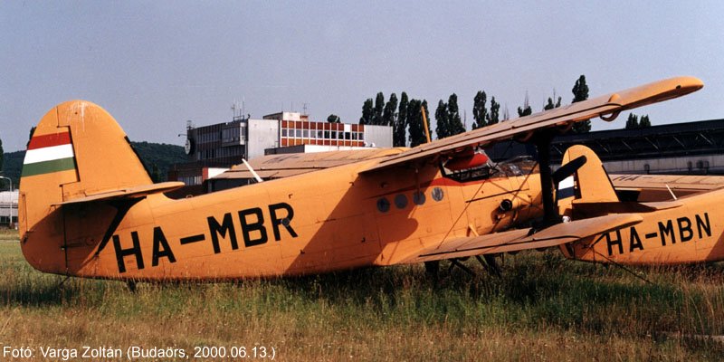 Kép a HA-MBR lajstromú gépről.