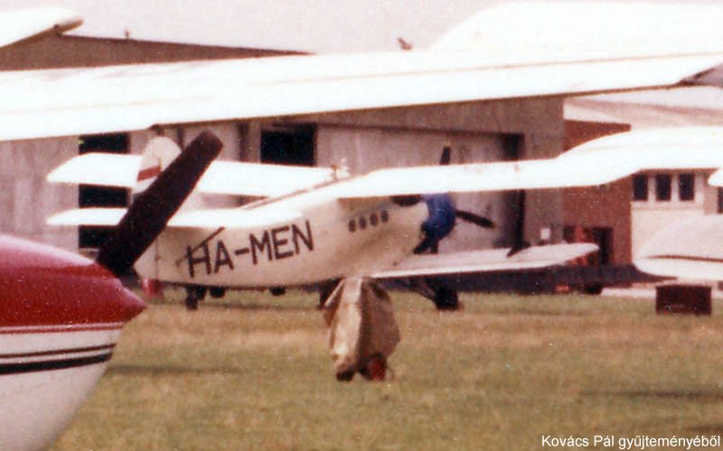 Kép a HA-MEN lajstromú gépről.