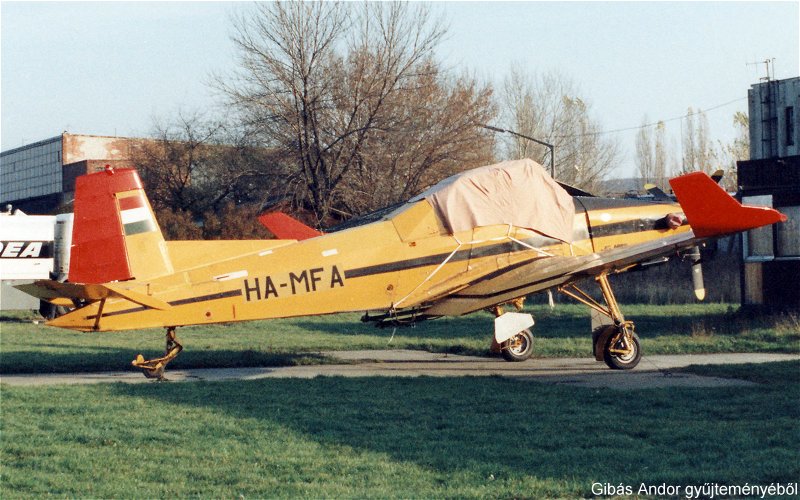 Kép a HA-MFA lajstromú gépről.