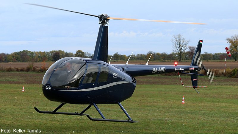 Kép a HA-MID (2) lajstromú gépről.