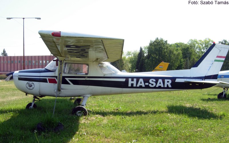 Kép a HA-SAR (2) lajstromú gépről.