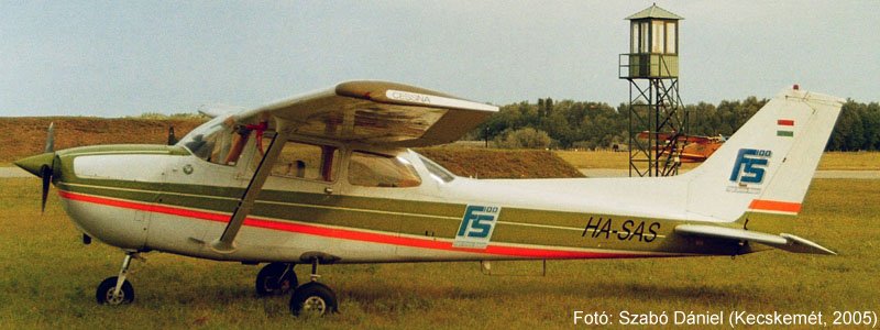 Kép a HA-SAS (2) lajstromú gépről.