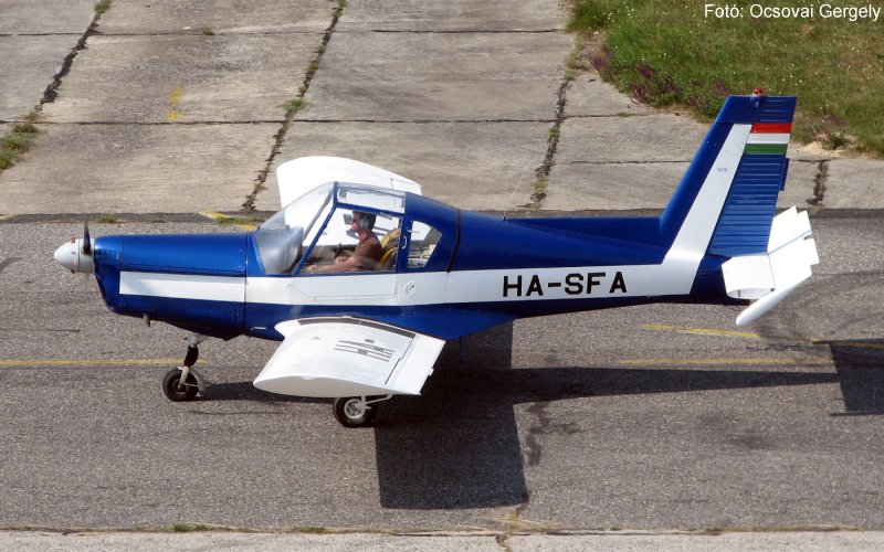 Kép a HA-SFA lajstromú gépről.
