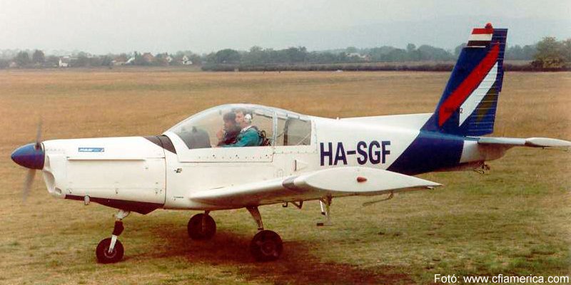 Kép a HA-SGF lajstromú gépről.