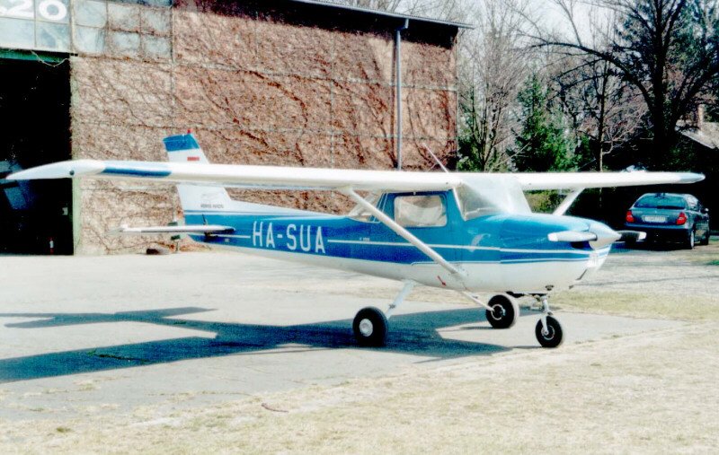 Kép a HA-SUA lajstromú gépről.