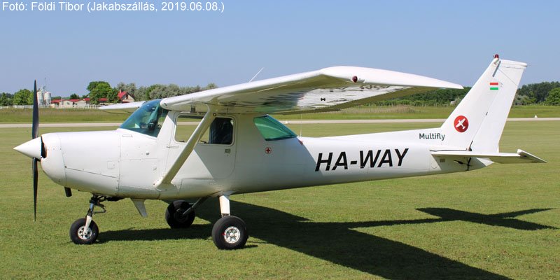 Kép a HA-WAY (2) lajstromú gépről.
