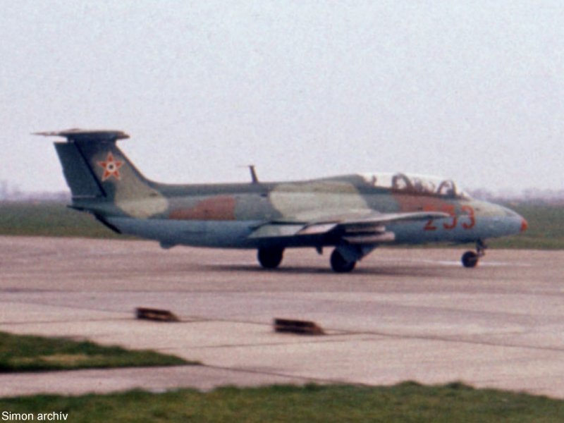 Kép a Aero L-29 Delfín típusú, 253 oldalszámú gépről.