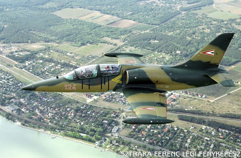 Kép a Aero L-39 Albatros típusú, 124 oldalszámú gépről.