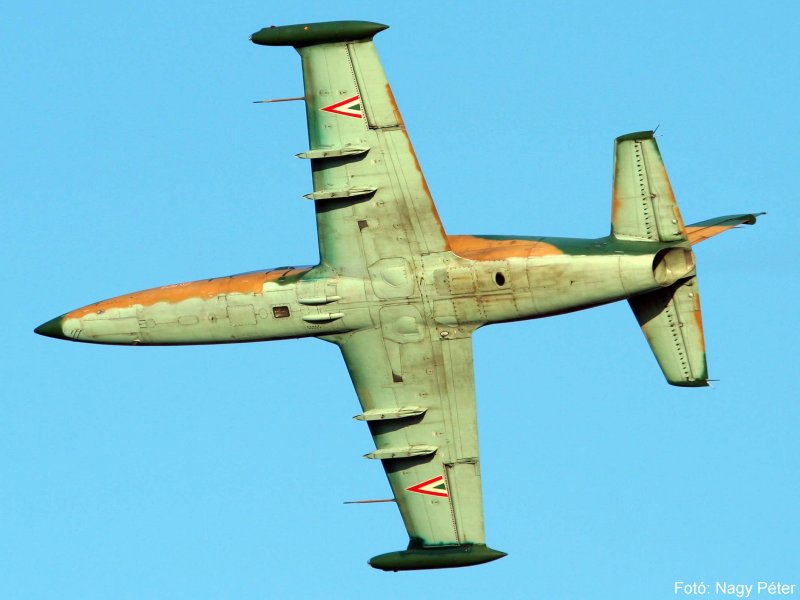 Kép a Aero L-39 Albatros típusú, 128 oldalszámú gépről.