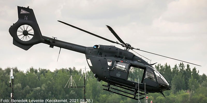 Kép a Airbus BK117 típusú, 14 oldalszámú gépről.