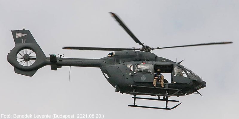 Kép a Airbus BK117 típusú, 19 oldalszámú gépről.