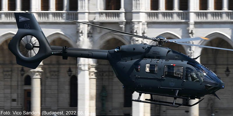 Kép a Airbus Helicopters H145 típusú, 06 oldalszámú gépről.