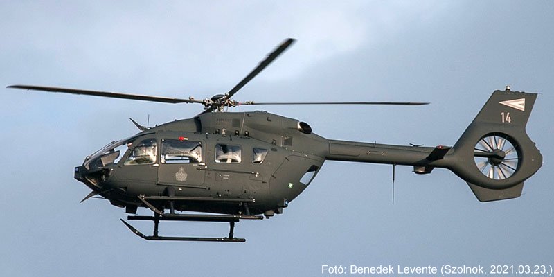 Kép a Airbus Helicopters H145 típusú, 14 oldalszámú gépről.