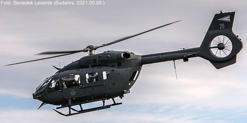 Kép a Airbus Helicopters H145 típusú, 20 oldalszámú gépről.