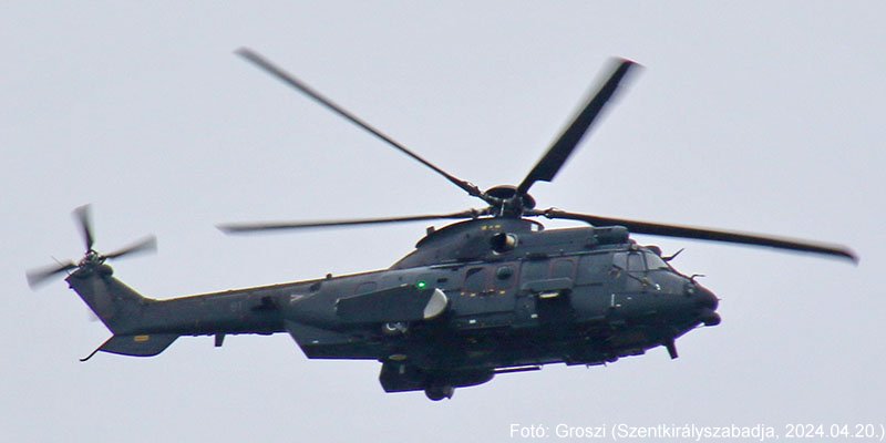 Kép a Airbus Helicopters H225 típusú, 81 oldalszámú gépről.