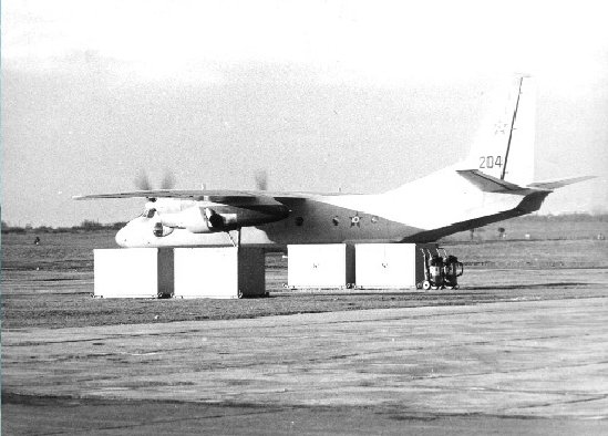 Kép a Antonov An-26 típusú, 204 oldalszámú gépről.