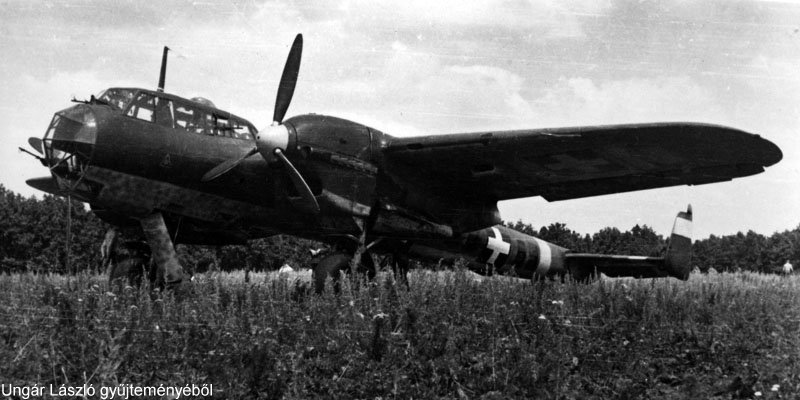 Kép a Dornier Do 215 típusú, F.751 oldalszámú gépről.