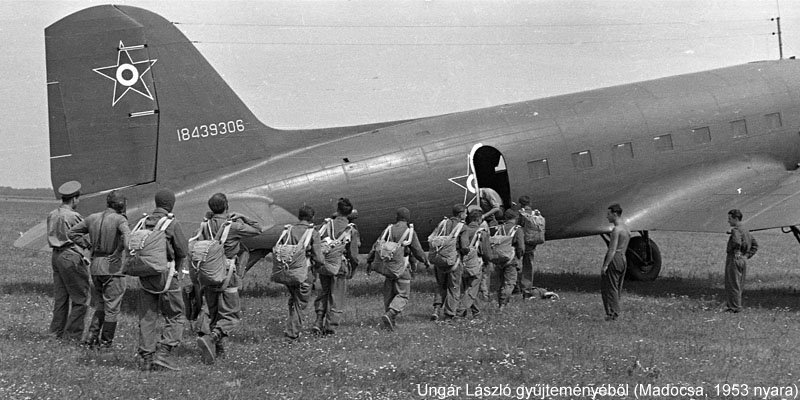 Kép a Liszunov Li-2 típusú, 306 (2) oldalszámú gépről.