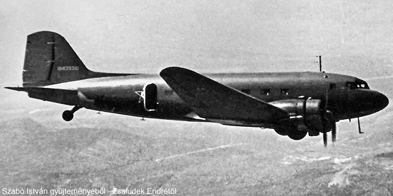 Kép a Liszunov Li-2 típusú, 310 oldalszámú gépről.