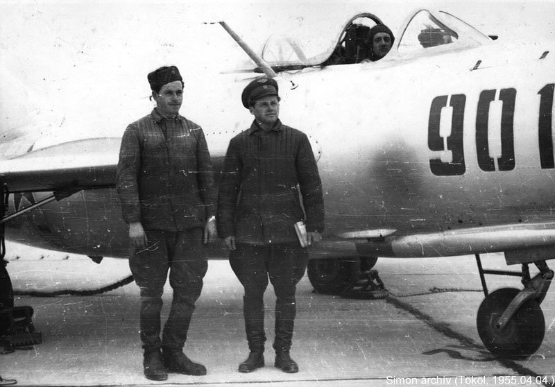 Kép a Mikojan-Gurjevics MiG-15 típusú, 901 (1) oldalszámú gépről.