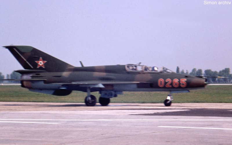 Kép a Mikojan-Gurjevics MiG-21 típusú, 0265 oldalszámú gépről.