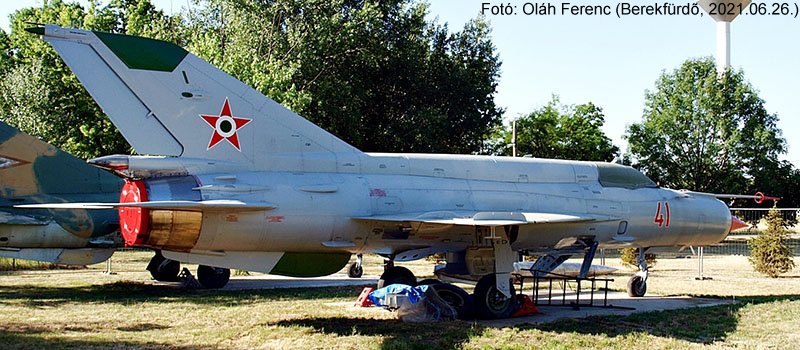 Kép a Mikojan-Gurjevics MiG-21 típusú, 41 oldalszámú gépről.