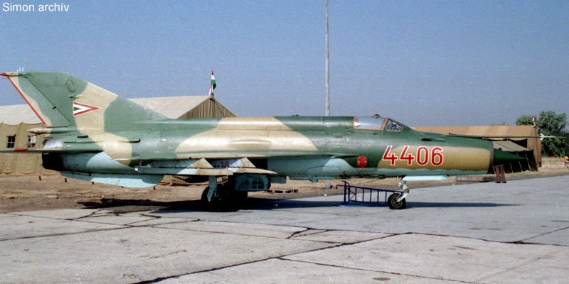 Kép a Mikojan-Gurjevics MiG-21 típusú, 4406 oldalszámú gépről.