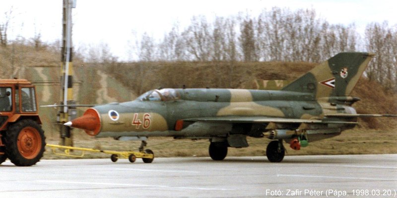 Kép a Mikojan-Gurjevics MiG-21 típusú, 46 oldalszámú gépről.