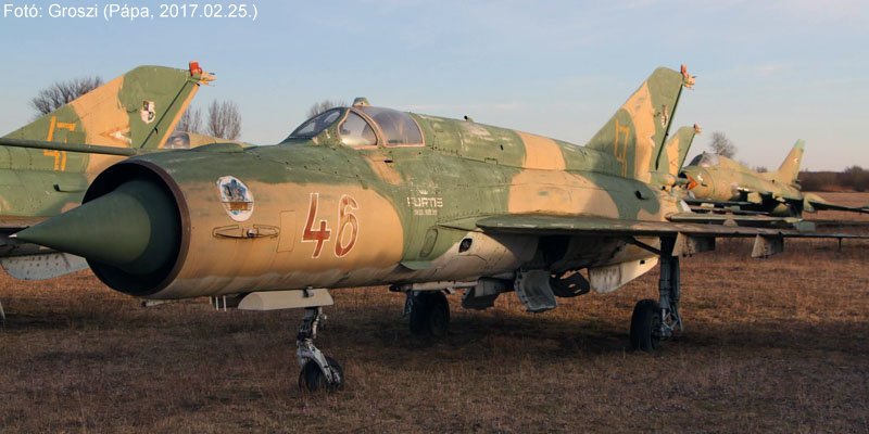 Kép a Mikojan-Gurjevics MiG-21 típusú, 46 oldalszámú gépről.