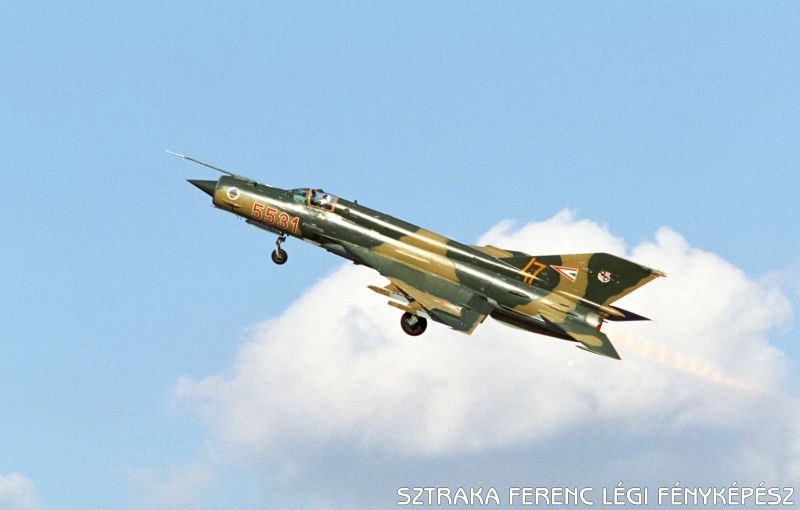 Kép a Mikojan-Gurjevics MiG-21 típusú, 5531 oldalszámú gépről.