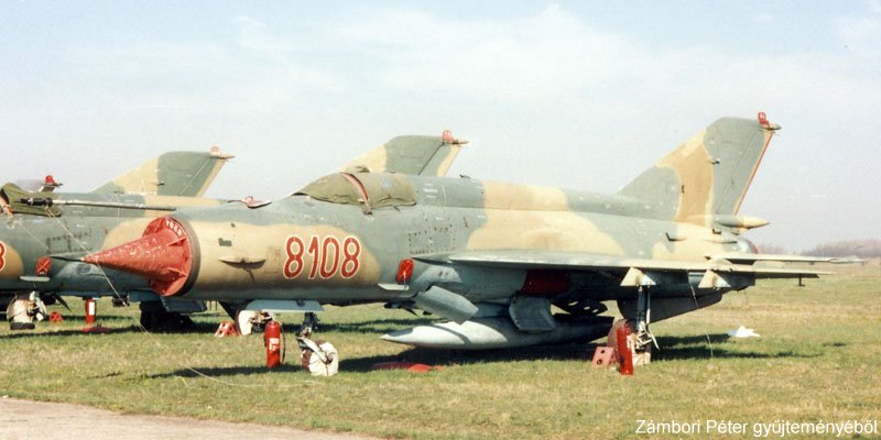 Kép a Mikojan-Gurjevics MiG-21 típusú, 8108 oldalszámú gépről.