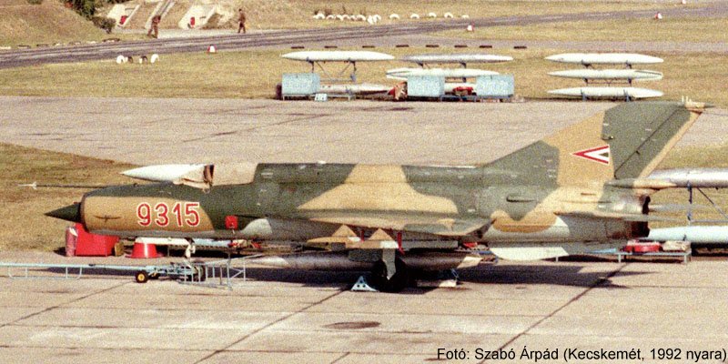 Kép a Mikojan-Gurjevics MiG-21 típusú, 9315 oldalszámú gépről.