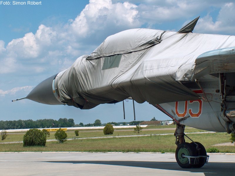 Kép a Mikojan-Gurjevics MiG-29 típusú, 05 oldalszámú gépről.