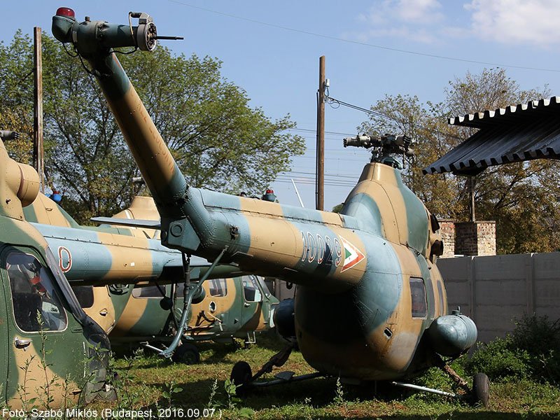 Kép a Mil Mi-2 típusú, 10029 oldalszámú gépről.