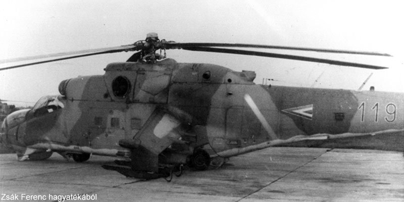 Kép a Mil Mi-24 típusú, 119 oldalszámú gépről.