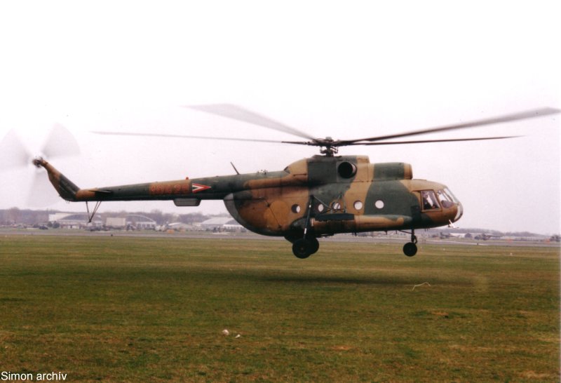 Kép a Mil Mi-8 típusú, 10426 oldalszámú gépről.