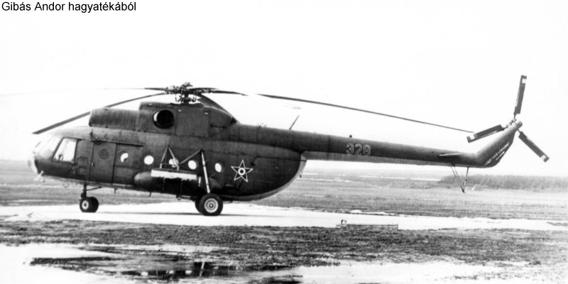 Kép a Mil Mi-8 típusú, 328 oldalszámú gépről.