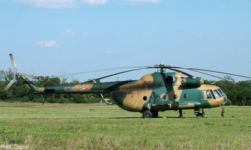 Kép a Mil Mi-8 típusú, 6223 oldalszámú gépről.