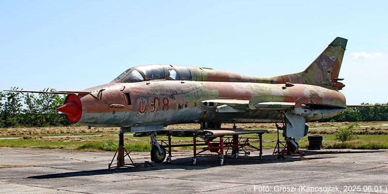 Kép a Szuhoj Szu-22 típusú, 08 oldalszámú gépről.