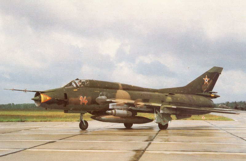 Kép a Szuhoj Szu-22 típusú, 14 oldalszámú gépről.