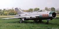 1. kép a Mikojan-Gurjevics MiG-19 típusú, 28 oldalszámú gépről.