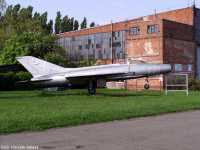 2. kép a Mikojan-Gurjevics MiG-21 típusú, 305 oldalszámú gépről.