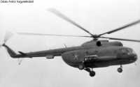 Kép a Mil Mi-8 típusú, 10432 oldalszámú gépről.